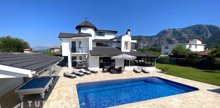 Villa 8+1 Dalyan, Muğla, Türkiye №233264