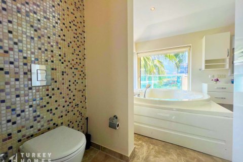 Penthouse for sale in Alanya, Antalya, Turkey, 4 bedrooms, 220m2, No. 233086 – photo 22