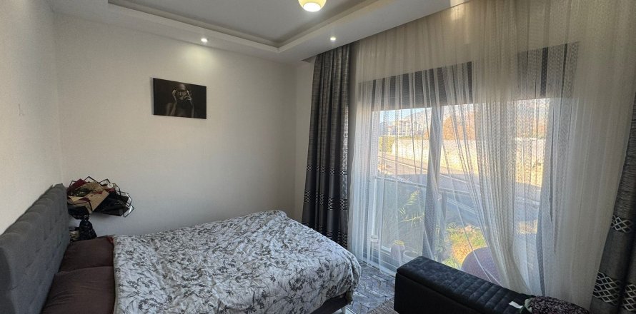 2+1 Lägenhet  i Kargicak, Alanya, Antalya, Turkiet Nr. 216227