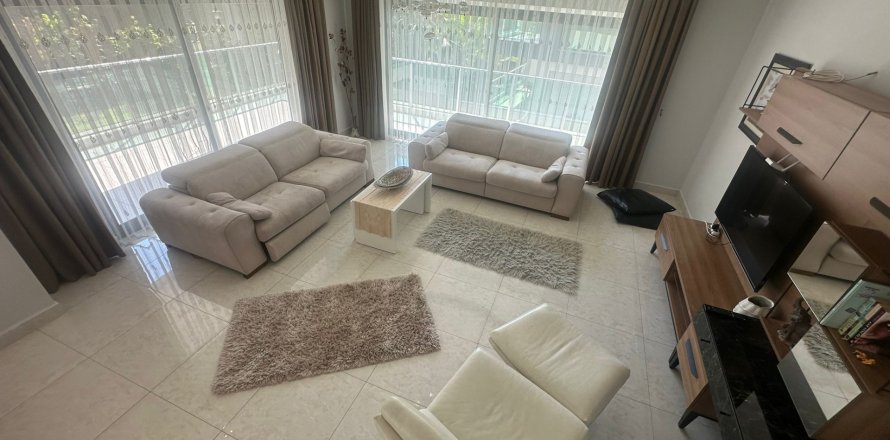 3+1 Leilighet  i Alanya, Antalya, Tyrkia Nr. 219141