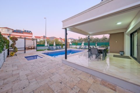 ویلا در Fethiye ، ترکیه 4 خوابه ، 180 متر مربع. شماره 213503 - 22