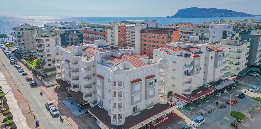 2+1 Apartment  in Oba, Antalya, Turkey No. 217930