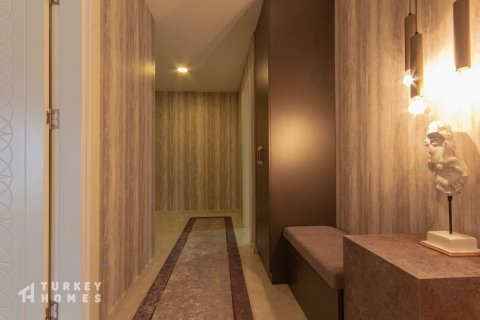 پنت هاس در  Alanya ، ترکیه 2 خوابه ، 230 متر مربع.  شماره 233602 - 9