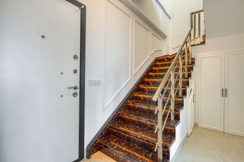 آپارتمان در  Mahmutlar ، ترکیه 2 خوابه ، 98 متر مربع.  شماره 218422 - 13