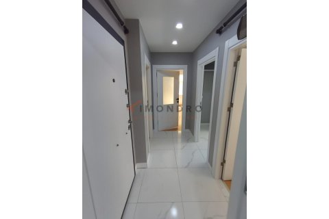 2+1 Wohnung  in Küçükçekmece, Istanbul, Türkei Nr. 216042 - 6