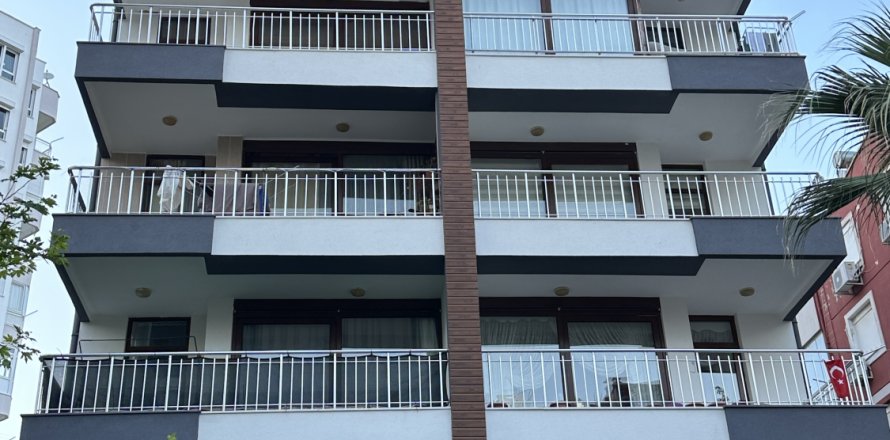 5+1 Lejlighed  i Antalya, Tyrkiet Nr. 216037