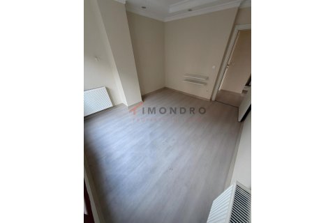 2+1 Wohnung  in Küçükçekmece, Istanbul, Türkei Nr. 216041 - 10