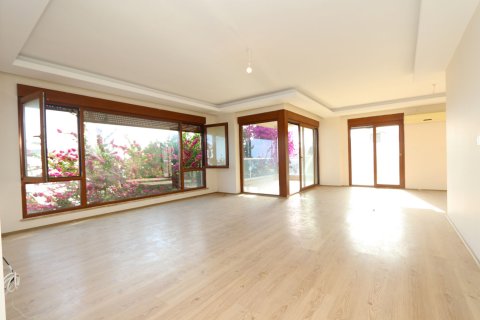 3+2 Lägenhet  i Alanya, Antalya, Turkiet Nr. 219005