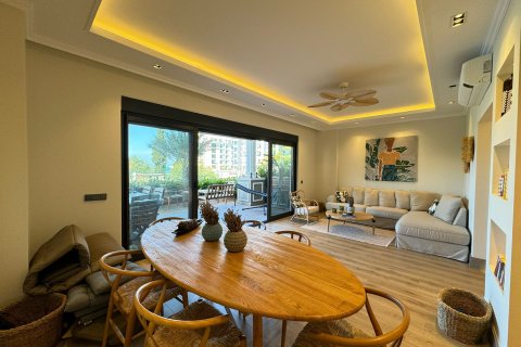 2+1 Apartment in Alanya, Antalya, Turkey No. 219001