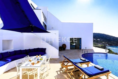 2+1 Villa  in Kas, Antalya, Türkei Nr. 226405 - 3