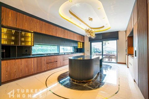 Продажа виллы  в Стамбуле, Турция 6+1, 852м2, №232669 – фото 11