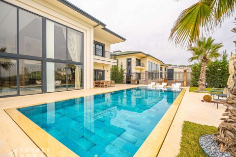 Продажа виллы  в Стамбуле, Турция 6+1, 852м2, №232669 – фото 3