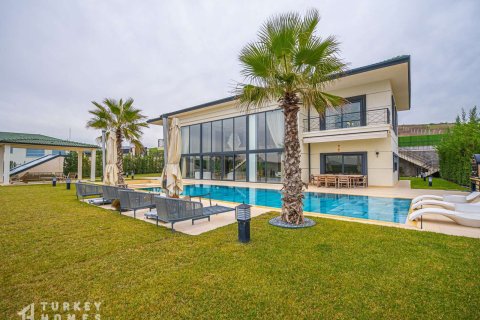 Вилла  6+1 в Стамбуле, Турция №232669