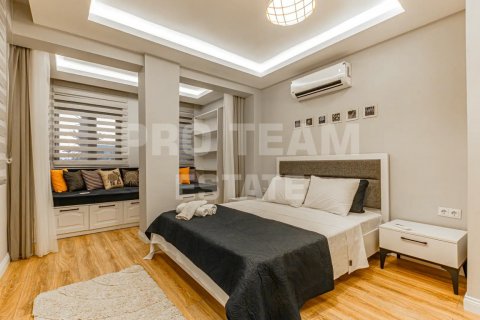 Продажа виллы  в Кадрие, Анталье, Турция 5 комн., 200м2, №211723 – фото 15