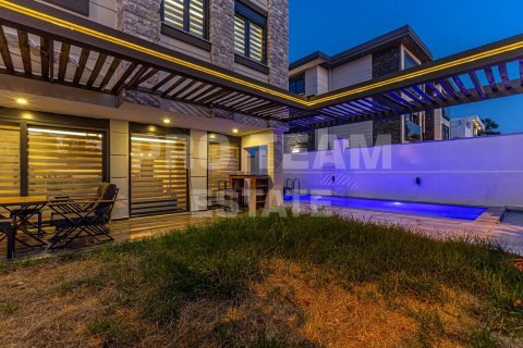 Продажа виллы  в Кадрие, Анталье, Турция 5 комн., 200м2, №211723 – фото 5