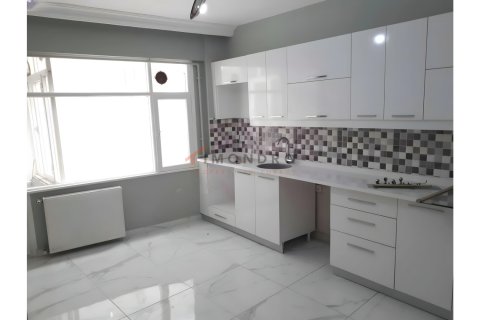 Apartment for sale  in Fatih, Istanbul, Turkey, 3 bedrooms, 140m2, No. 226870 – photo 7
