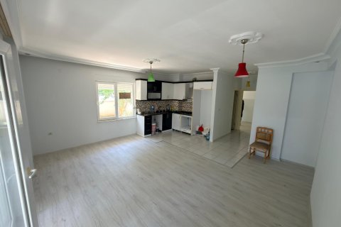 Daire  1+1  Antalya, Türkiye №226868