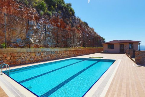 3+1 Apartment  in Alanya, Antalya, Turkey No. 229615