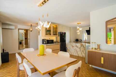 3+1 Villa  i Kestel, Antalya, Turkiet Nr. 219154 - 3