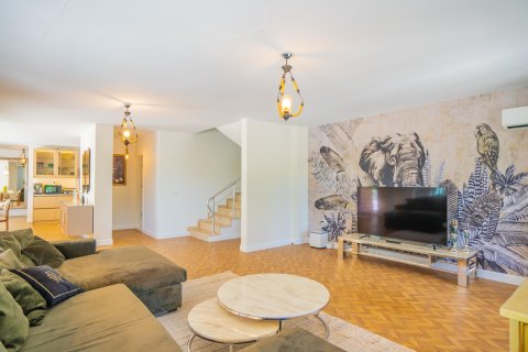 3+1 Villa  i Kestel, Antalya, Turkiet Nr. 219154 - 2