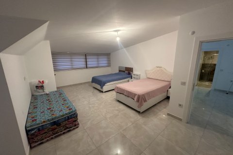 Продажа квартиры  в Кестеле, Анталье, Турция 4+2, 200м2, №219152 – фото 4