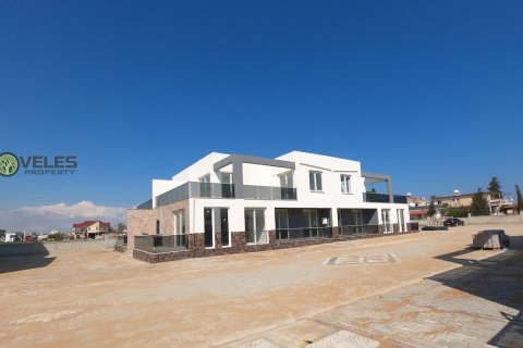 Продажа виллы  в Фамагусте, Северный Кипр 4+1, 240м2, №214010 – фото 1