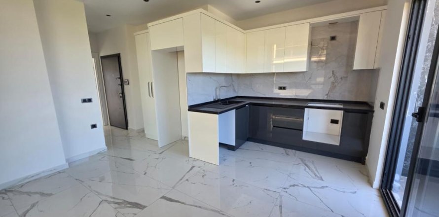 Apartment  in Avsallar, Antalya, Turkey No. 228060