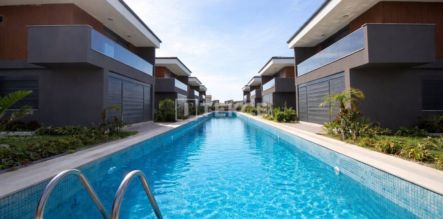 3+1 Villa  in Manavgat, Antalya, Turkey No. 223084