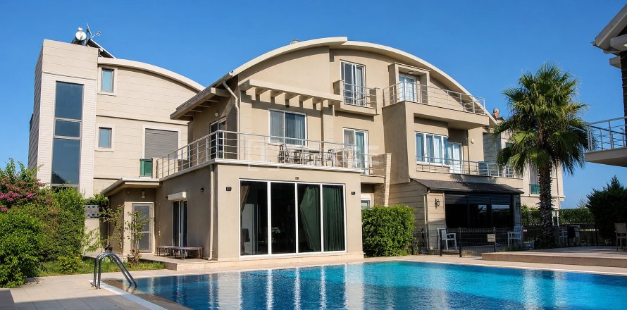 3+1 Villa in Belek, Antalya, Turkey No. 237490
