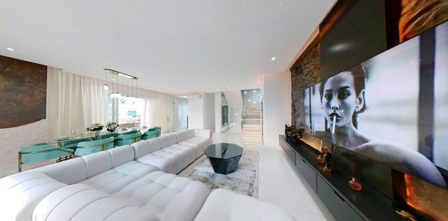 3+2 Wohnung  in Mahmutlar, Antalya, Türkei Nr. 215358