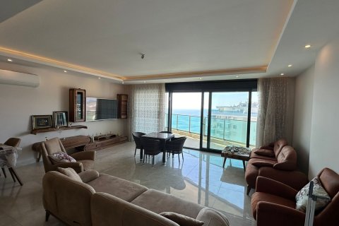 3+1 Wohnung  in Mahmutlar, Antalya, Türkei Nr. 215360 - 1