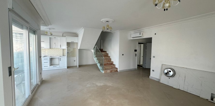 Квартира  3+1 в Махмутларе, Анталья, Турция №215359