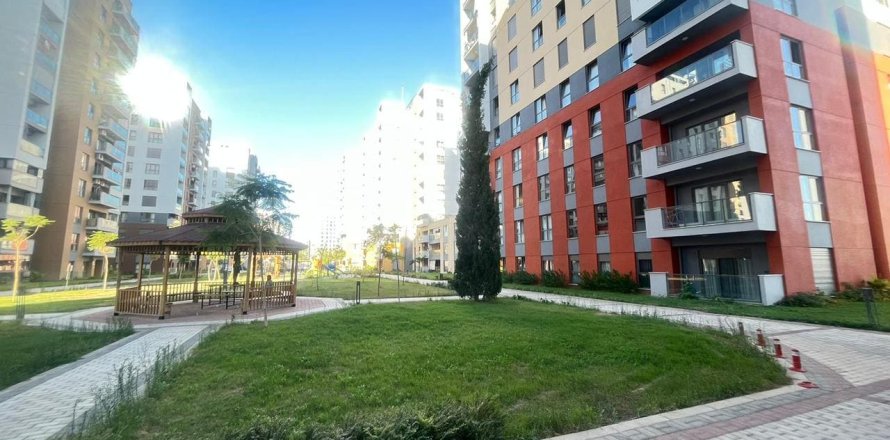 آپارتمان در  Antalya ، ترکیه 1 خوابه ، 60 متر مربع.  شماره 228335