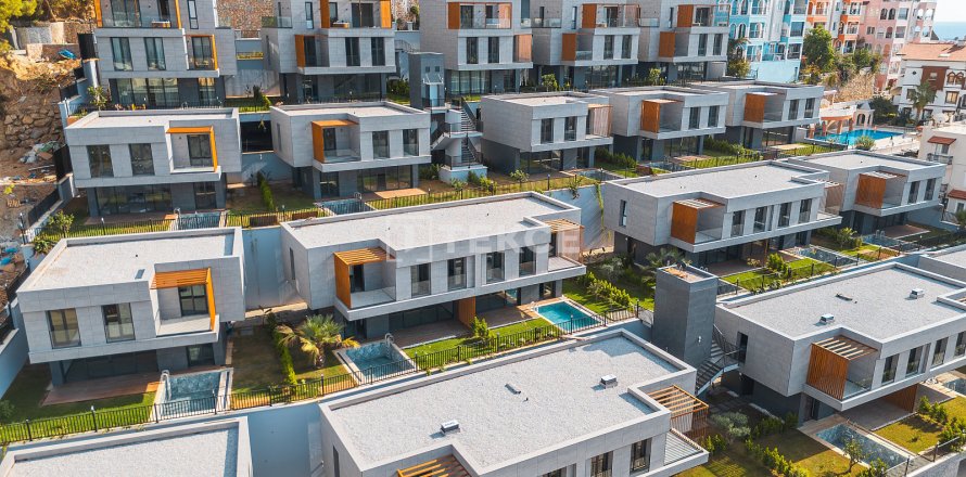 Вилла 5+1 в Аланье, Анталья, Турция №63385