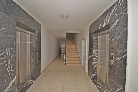 Lejlighed  i Mahmutlar, Antalya, Tyrkiet Nr. 223209 - 24