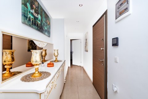 آپارتمان در  Antalya ، ترکیه 2 خوابه ، 110 متر مربع.  شماره 222794 - 22