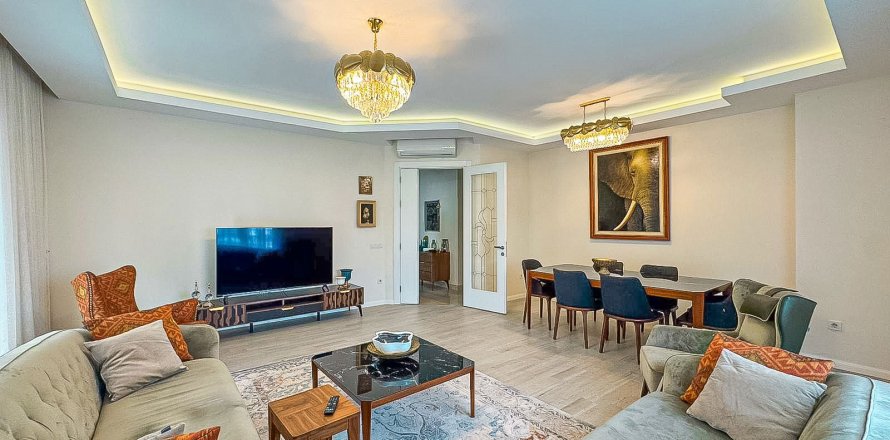 Квартира 4+1 в Оба, Анталья, Турция №219947