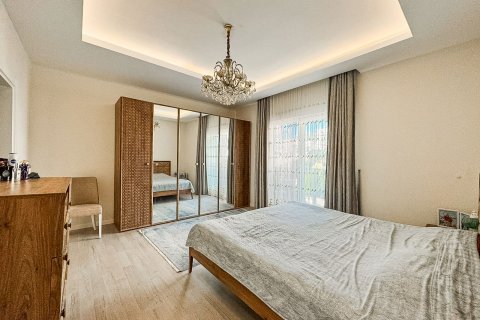 Продажа квартиры в Оба, Анталье, Турция 4+1, 195м2, №219947 – фото 8