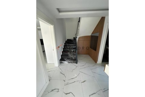 5+1 Villa  i Aksu, Antalya, Tyrkia Nr. 227097 - 13