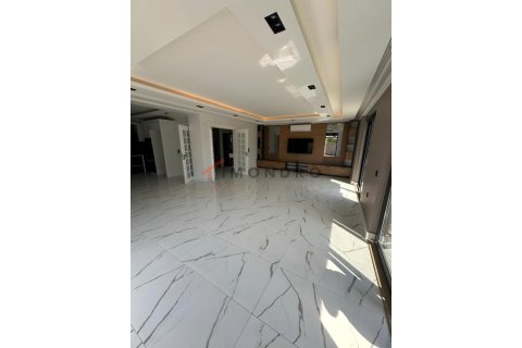 5+1 Villa  i Aksu, Antalya, Tyrkia Nr. 227097 - 2