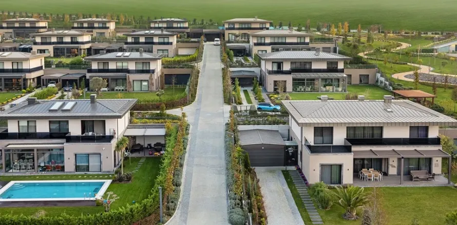 آپارتمان در  Aksu ، ترکیه 3 خوابه ، 311 متر مربع.  شماره 224102