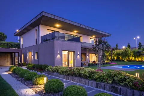 آپارتمان در  Aksu ، ترکیه 3 خوابه ، 311 متر مربع.  شماره 224102 - 14