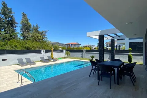 آپارتمان در  Aegean Region ، ترکیه 4 خوابه ، 280 متر مربع.  شماره 224097 - 10