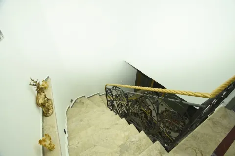 آپارتمان در  Alanya ، ترکیه 7 خوابه ، 500 متر مربع.  شماره 224098 - 10