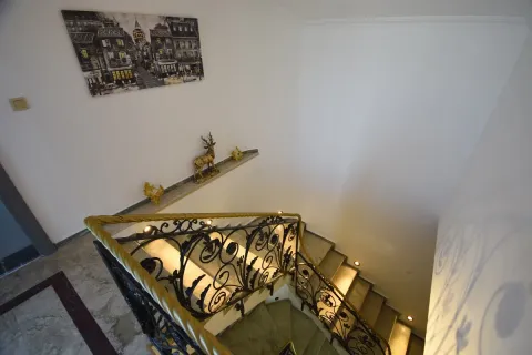 آپارتمان در  Alanya ، ترکیه 7 خوابه ، 500 متر مربع.  شماره 224098 - 11