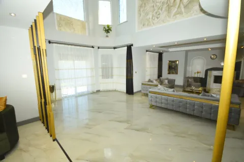 آپارتمان در  Alanya ، ترکیه 7 خوابه ، 500 متر مربع.  شماره 224098 - 30