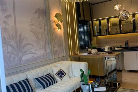 1+1 Apartment in Mersin, Turkey No. 230081