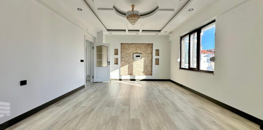 3+1 Lägenhet  i Alanya, Antalya, Turkiet Nr. 221152