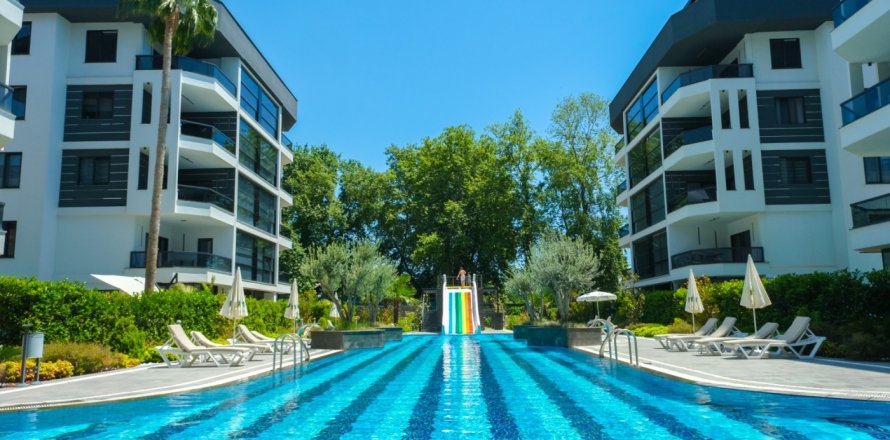 1+1 Lägenhet  i Oba, Antalya, Turkiet Nr. 21840