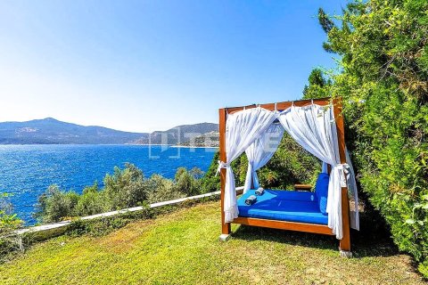 1+1 Villa i Kas, Antalya, Tyrkia Nr. 226505 - 13